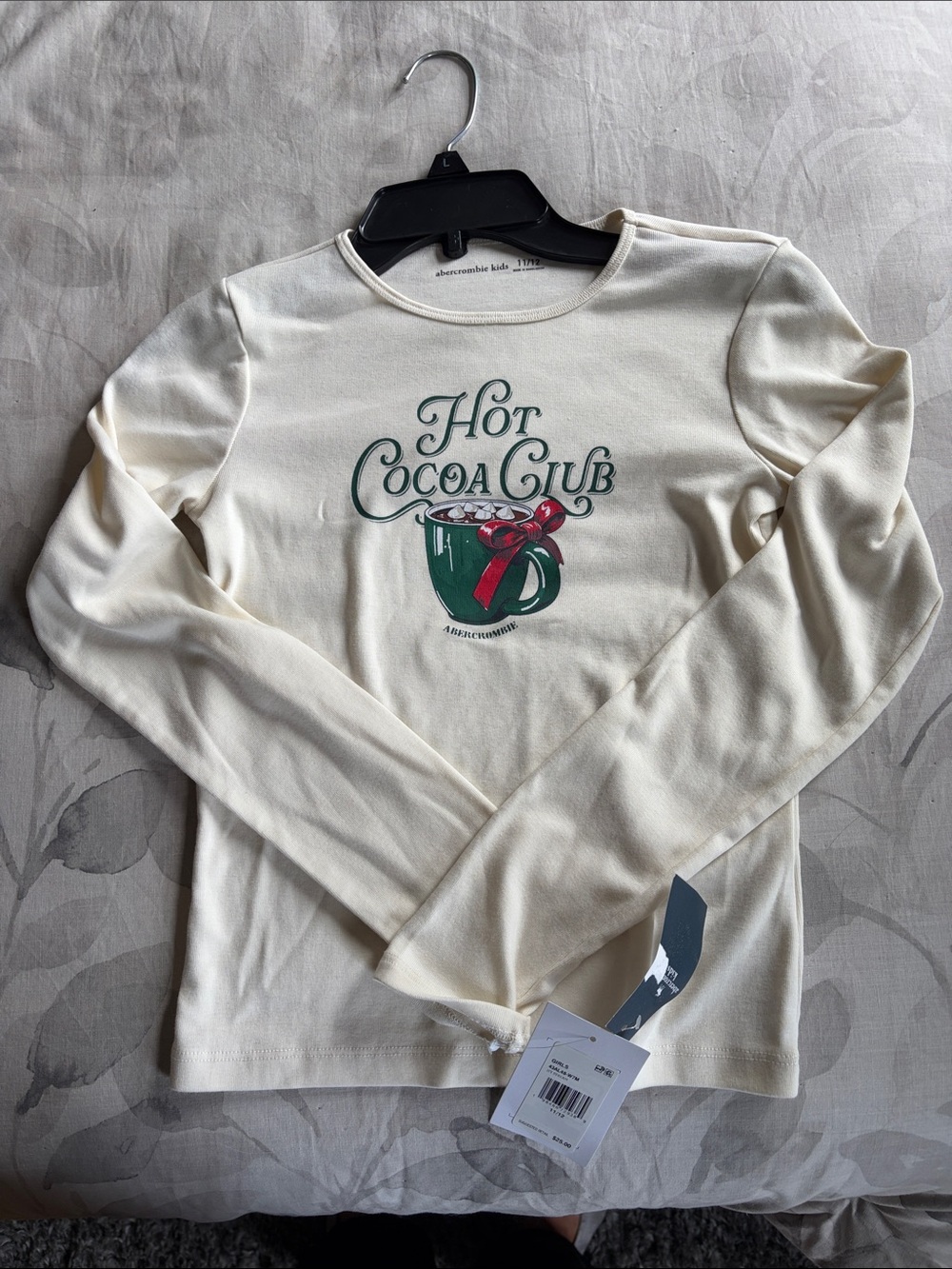 Abercrombie & Fitch holiday Hot Cocoa Club Graphic Crewneck long sleeve top